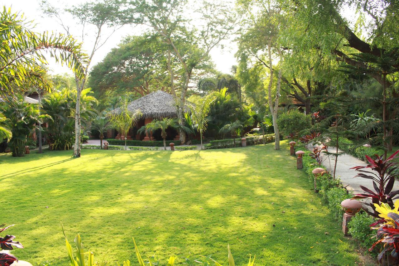Bawga Theiddhi Hotel Bagan Luaran gambar